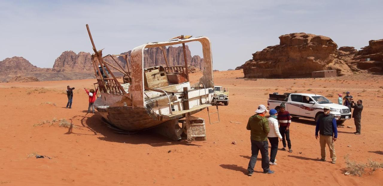 Bedouin Future Camp Hotel Wadi Rum Exterior photo